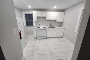 118 Lenox Ave, East Orange, NJ 07018 - Photo 2