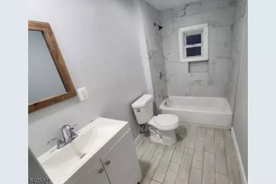 118 Lenox Ave, East Orange, NJ 07018 - Photo 4