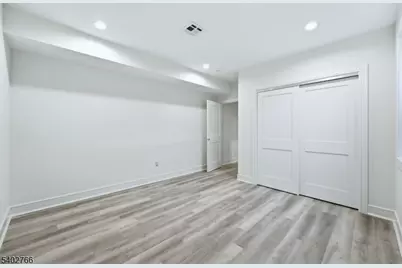 30 Grand Ter, Livingston, NJ 07039 - Photo 42