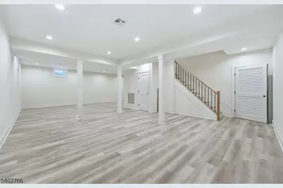 30 Grand Ter, Livingston, NJ 07039 - Photo 44