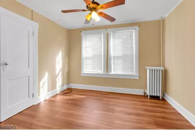 46 Cliff St, Newark, NJ 07106 - Photo 8