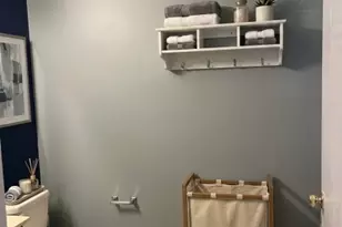 668 Honeybrook Cir, Lopatcong Township, NJ 08886 - Photo 8