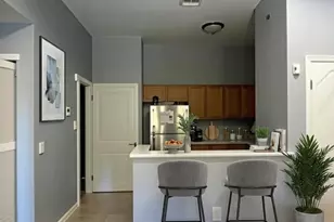 668 Honeybrook Cir, Lopatcong Township, NJ 08886 - Photo 2