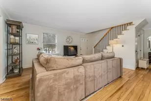 552 Foothill Rd, Bridgewater, NJ 08807 - Photo 8