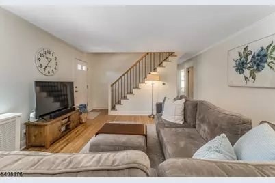 552 Foothill Rd, Bridgewater, NJ 08807 - Photo 6