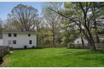 552 Foothill Rd, Bridgewater, NJ 08807 - Photo 32