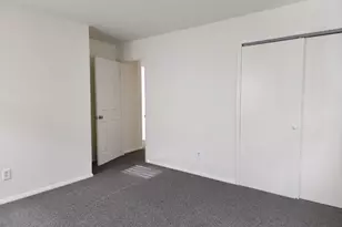 19 Grove St, Wanaque, NJ 07465 - Photo 22