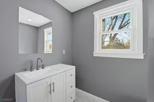 209 Vine St, Delanco Twp., NJ 08075 - Photo 16