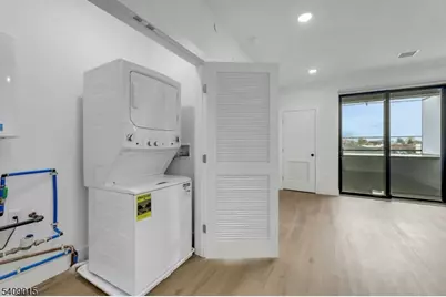 255 Ridge Rd #203, Lyndhurst Township, NJ 07071 - Photo 20