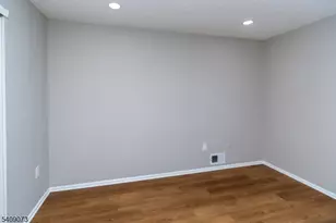 69 Fisher Dr, Franklin Township, NJ 08823 - Photo 20