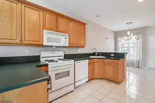 163 Gladstone Dr, Parsippany, NJ 07054 - Photo 6