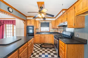 643 County Rd 517, Vernon, NJ 07461 - Photo 8