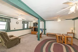 643 County Rd 517, Vernon, NJ 07461 - Photo 10