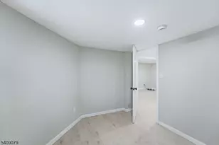 14 Ruth St, Irvington, NJ 07111 - Photo 38