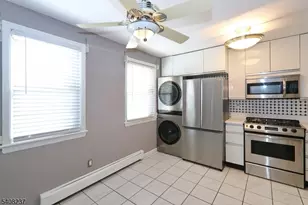 5 Bash Ford-F, Union Township, NJ 07083 - Photo 2