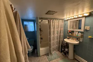 17 Emma Pl, Clifton, NJ 07013 - Photo 6