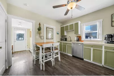 62 High St, Franklin, NJ 07416 - Photo 8