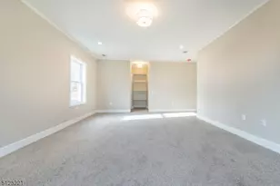 717 Preakness Ave, Totowa, NJ 07502 - Photo 10