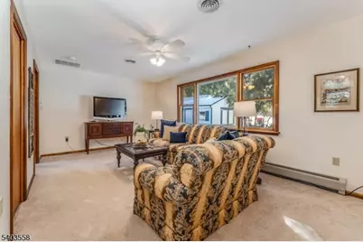 3 Harwich Rd, Lopatcong Township, NJ 08865 - Photo 14