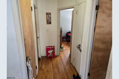 127 Glenwild Ave, Bloomingdale, NJ 07403 - Photo 8