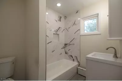 39 Hurden St, Hillside, NJ 07205 - Photo 16