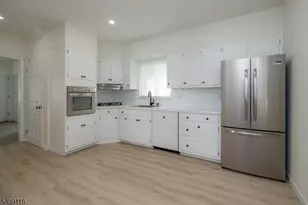 39 Hurden St, Hillside, NJ 07205 - Photo 8
