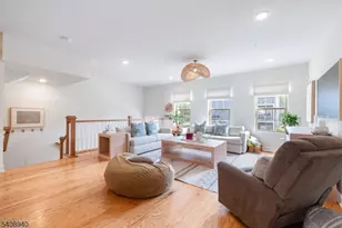 4 Marigold Ct, Warren Township, NJ 07059 - Photo 4