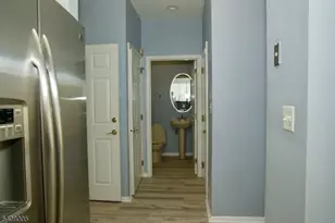 52 Gordon Cir, Parsippany, NJ 07054 - Photo 8