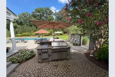 103 Emerald Valley Ln, Bernards Township, NJ 07920 - Photo 38