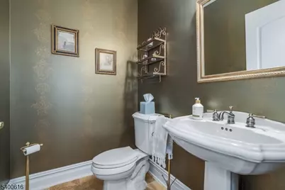 103 Emerald Valley Ln, Bernards Township, NJ 07920 - Photo 16