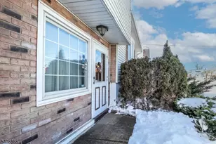 37 Patrick, Carteret, NJ 07008 - Photo 4