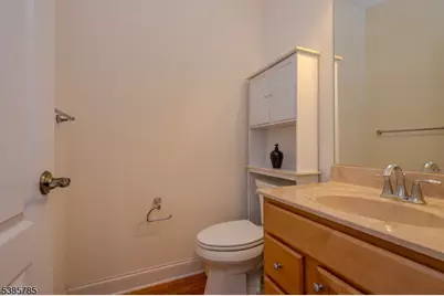 8 Comstock Ln, Montgomery Township, NJ 08558 - Photo 18