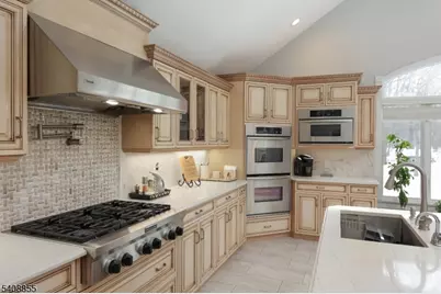 21 Sandra Cir, Westfield, NJ 07090 - Photo 12