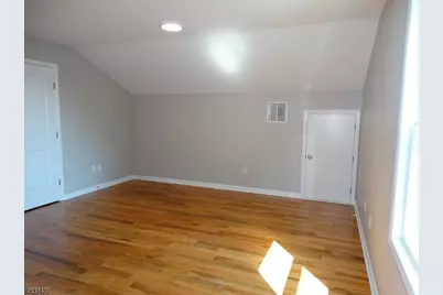 231 N 9th #A, Kenilworth, NJ 07033 - Photo 18