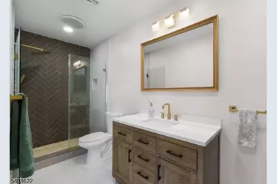 18 Mohawk Ave, Parsippany, NJ 07034 - Photo 18