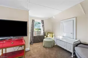 120B Little Pl, South Bound Brook Boro, NJ 08880 - Photo 10