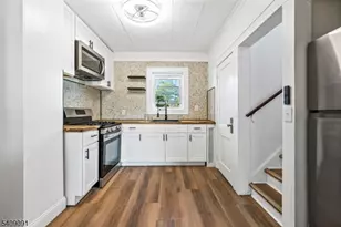 120B Little Pl, South Bound Brook Boro, NJ 08880 - Photo 6