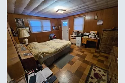 2469 Macarthur Dr, Union Township, NJ 07083 - Photo 4