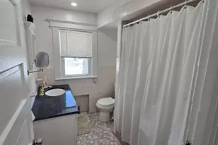 20 Telford St, East Orange, NJ 07018 - Photo 8