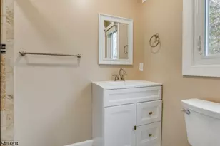 111 Patriots Rd, Parsippany, NJ 07950 - Photo 12