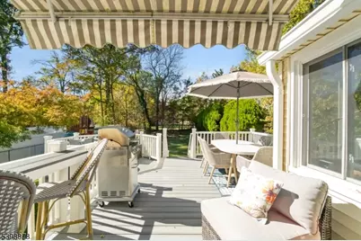 24 E Harrison Pl, Livingston, NJ 07039 - Photo 2