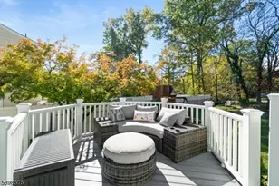 24 E Harrison Pl, Livingston, NJ 07039 - Photo 8