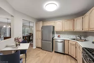 48 Hickory Way, Mount Arlington, NJ 07856 - Photo 10