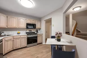 48 Hickory Way, Mount Arlington, NJ 07856 - Photo 12