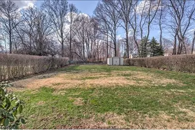 454 W 6th Ave, Roselle, NJ 07203 - Photo 22