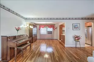 454 W 6th Ave, Roselle, NJ 07203 - Photo 8