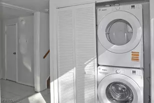 260 Everett Rd, Parsippany, NJ 07054 - Photo 18