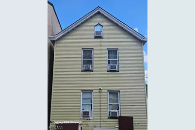 153 3rd St, Passaic, NJ 07055 - Photo 4