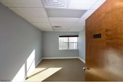 490 Schooleys Mountain Rd, Washington Township, NJ 07840 - Photo 18