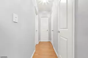 8450 Blvd E, North Bergen Twp., NJ 07047 - Photo 12